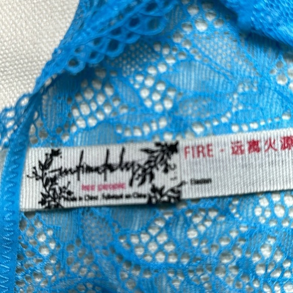 NWT Blue Free People Lace Bralette LARGE - Picture 3 of 4